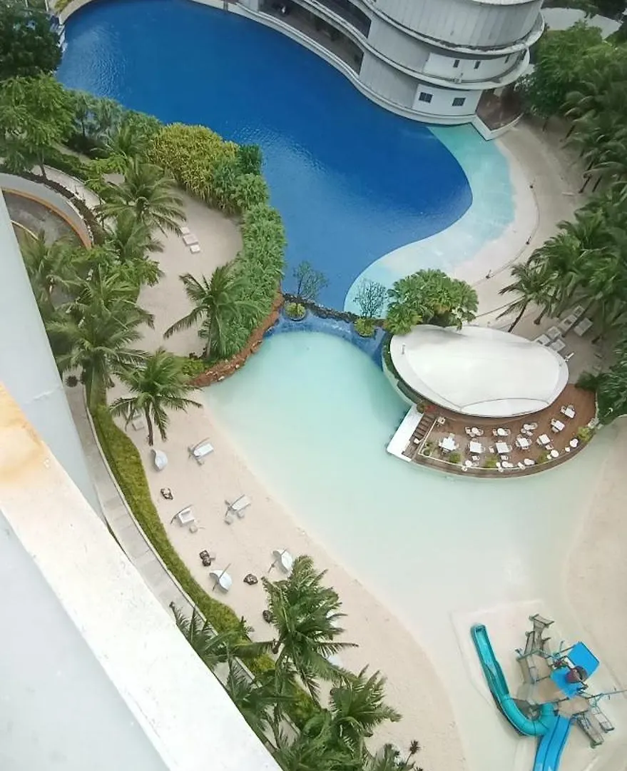 Casa Crisav Staycation Place At Azure Paranaque City