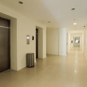 Go Manila Airport Road Hotel