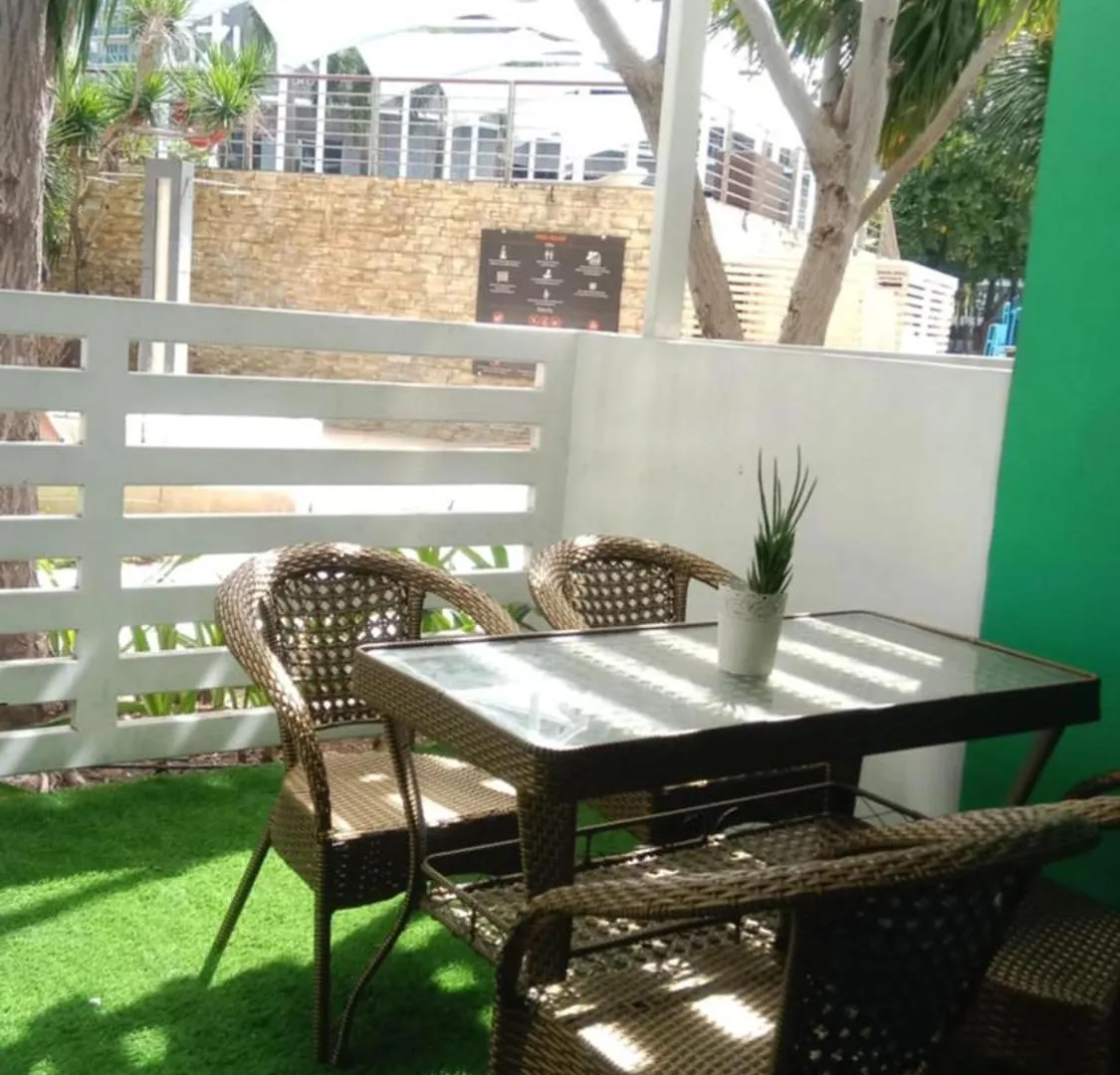 Casa Crisav Staycation Place At Azure Paranaque City 2*,  Philippines